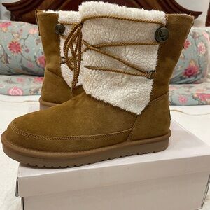 Uggs Kolaburra Boots